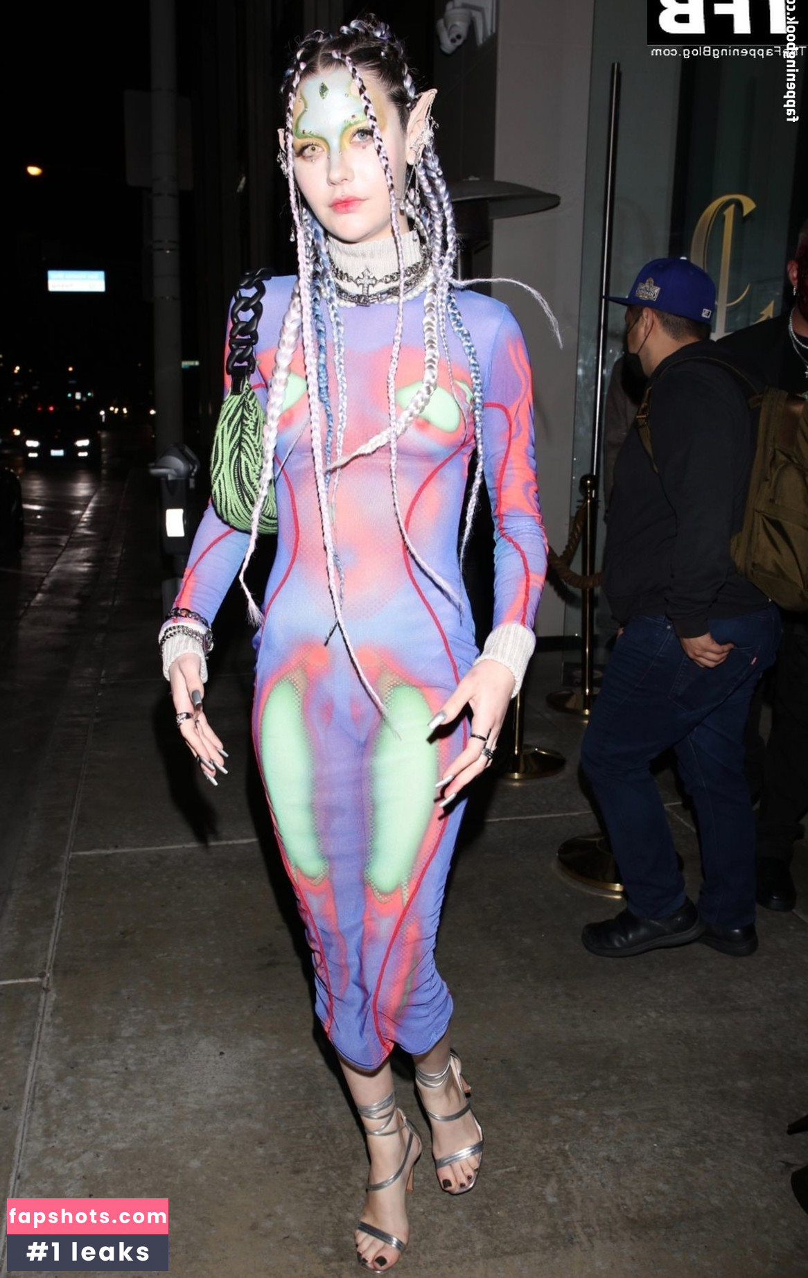 Amanda Steele gallery photo #147