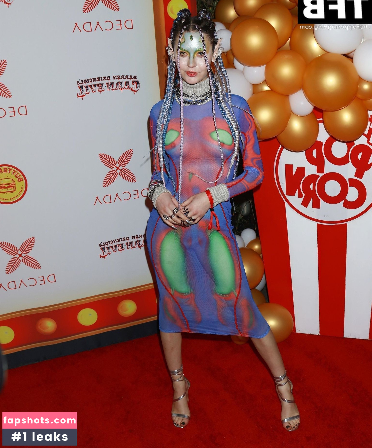 Amanda Steele gallery photo #157