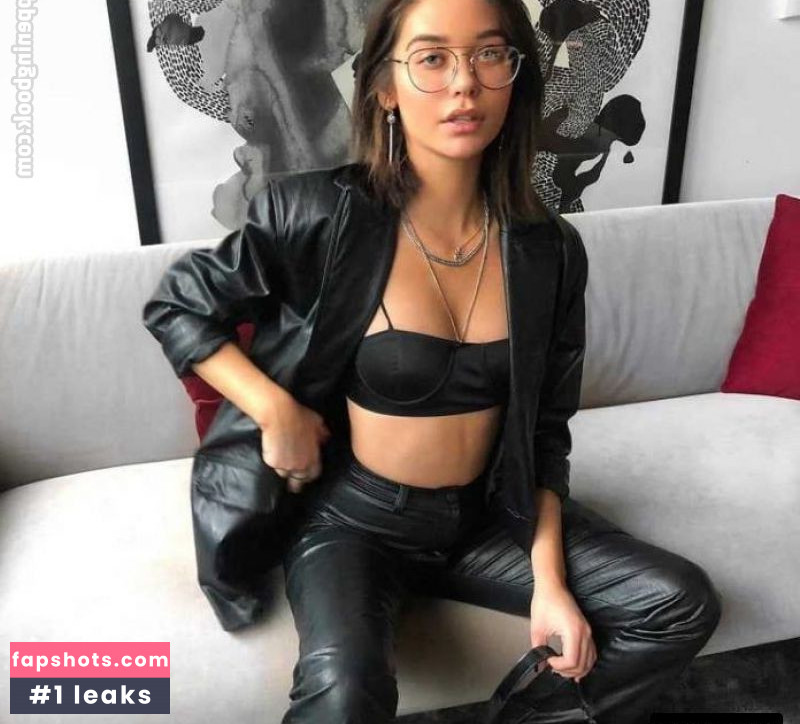 Amanda Steele gallery photo #58