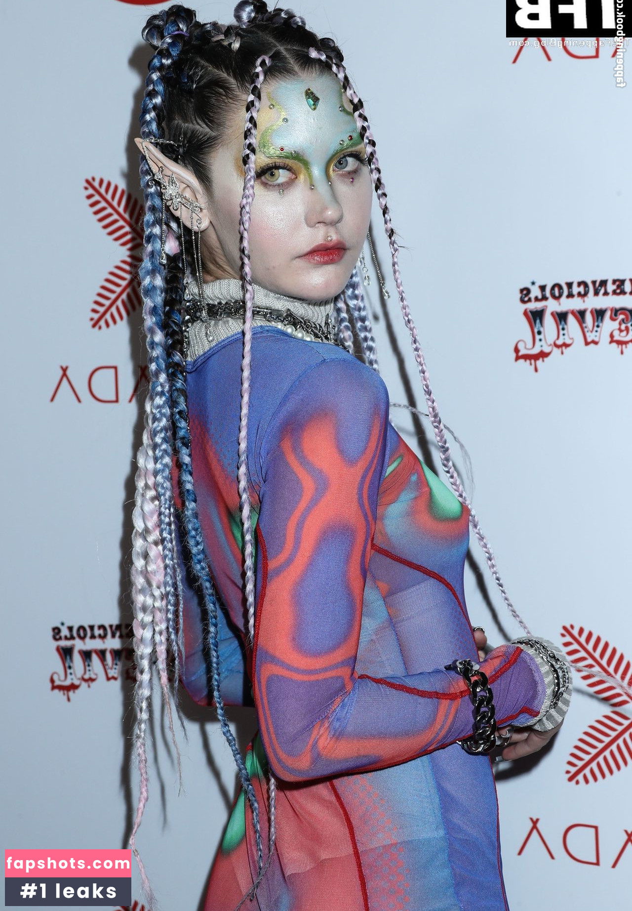 Amanda Steele gallery photo #99