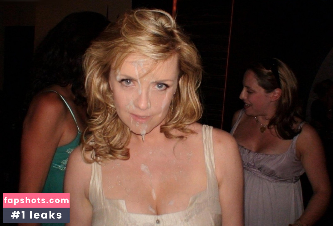 Amanda Tapping gallery photo #21