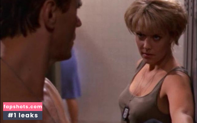 Amanda Tapping gallery photo #57