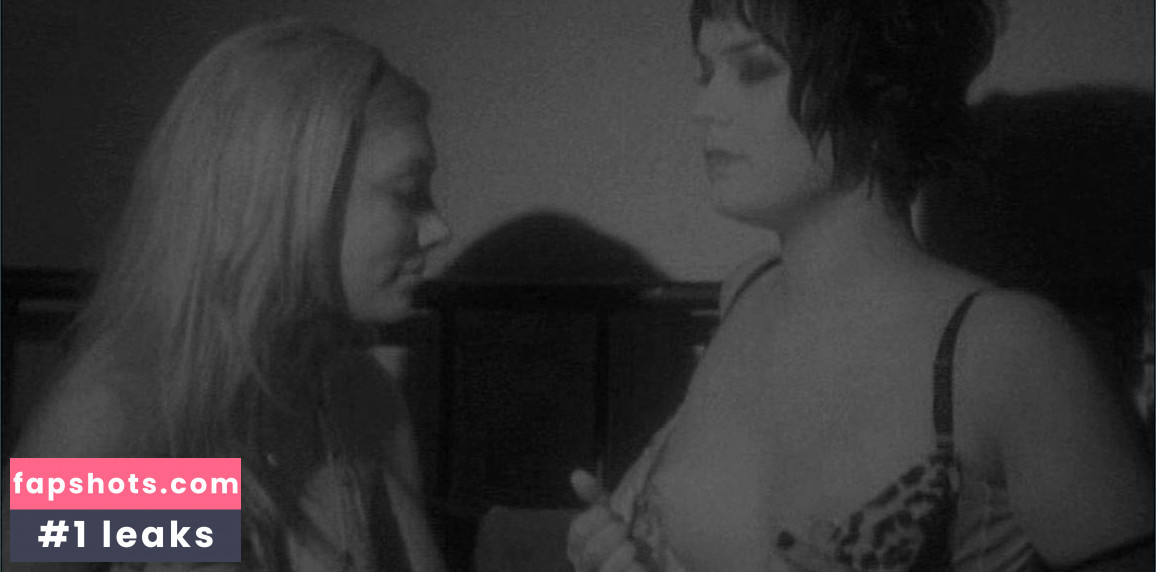 Amanda Tepe nude babe gallery