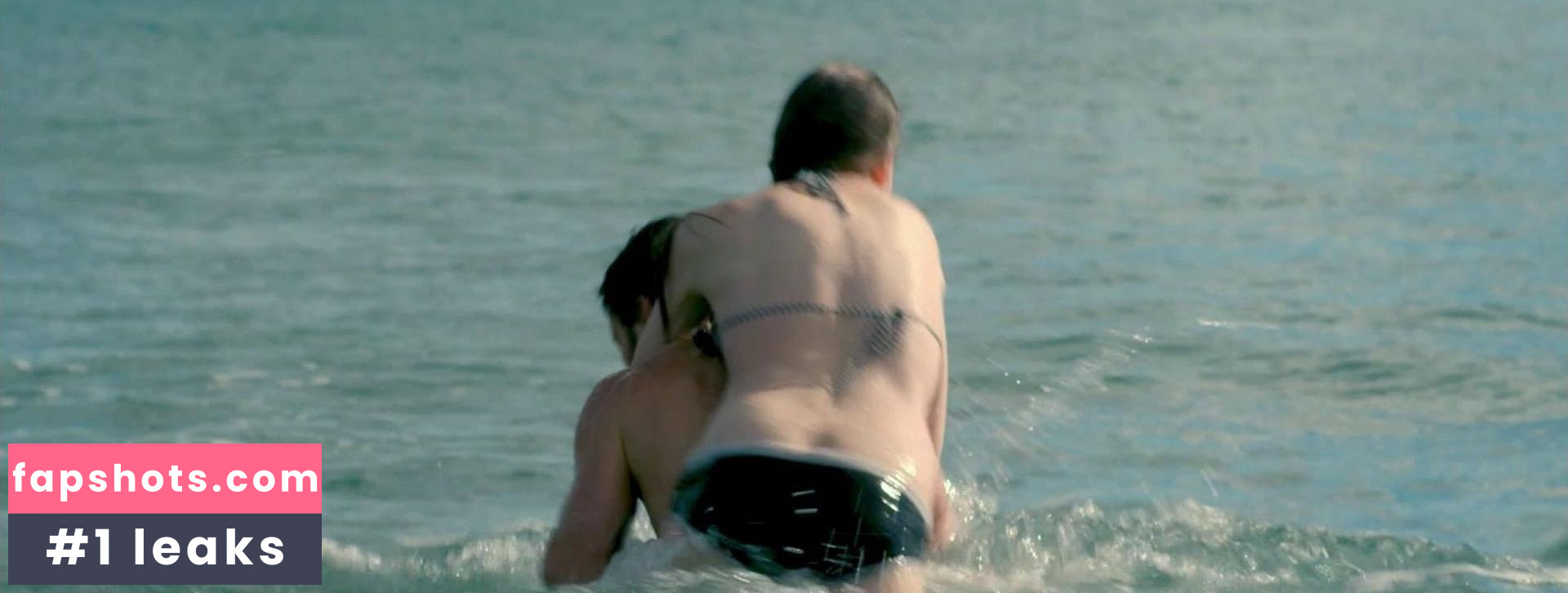 Amanda Tito gallery photo #11