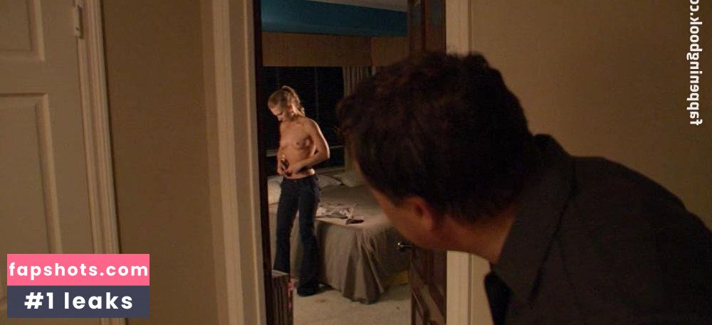 Amanda Ward gallery photo #2