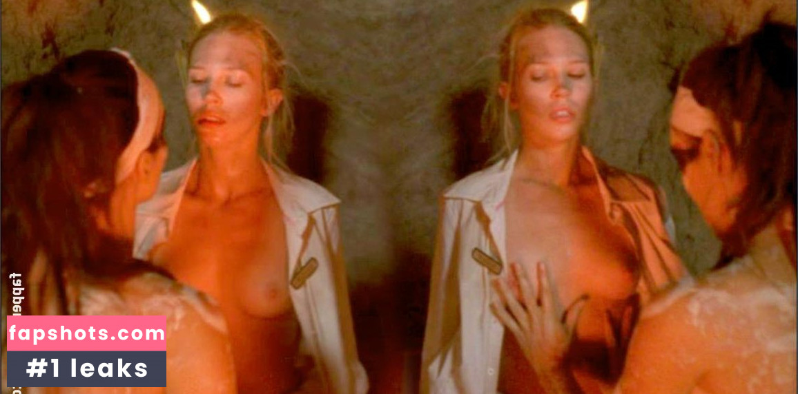 Amanda Ward gallery photo #5