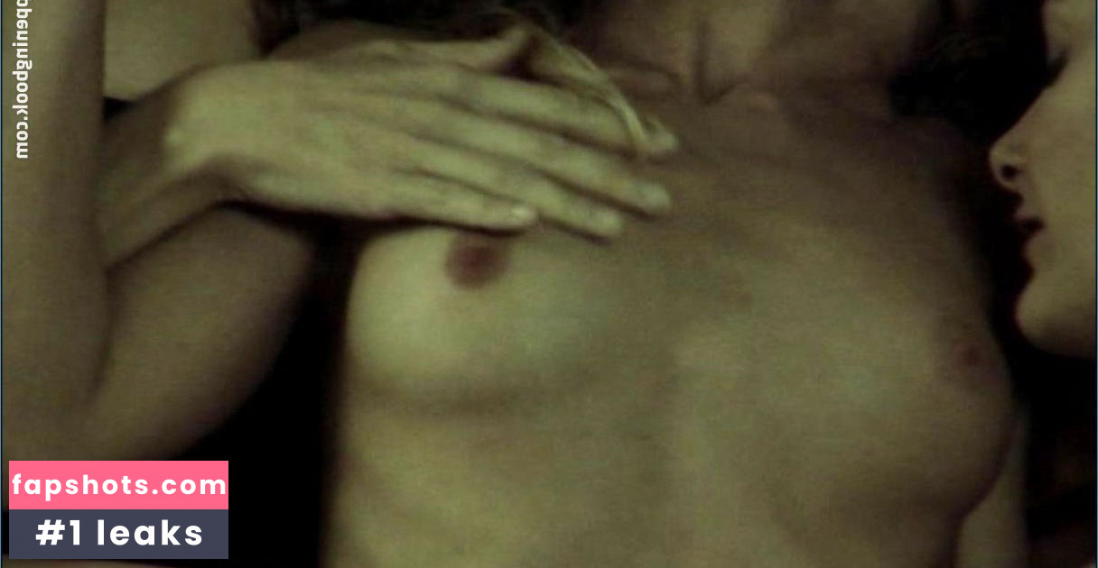 Amanda Ward gallery photo #7