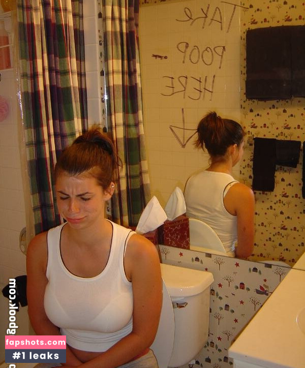 Amanda Wenk gallery photo #25