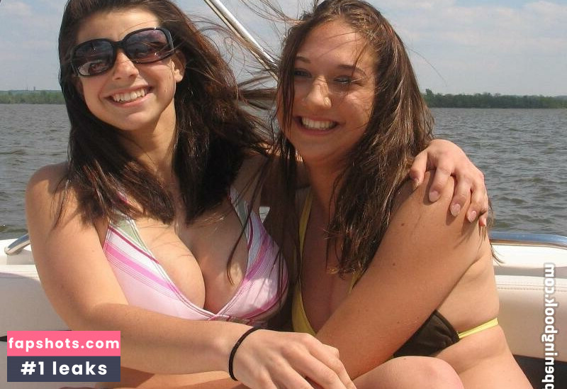 Amanda Wenk gallery photo #6