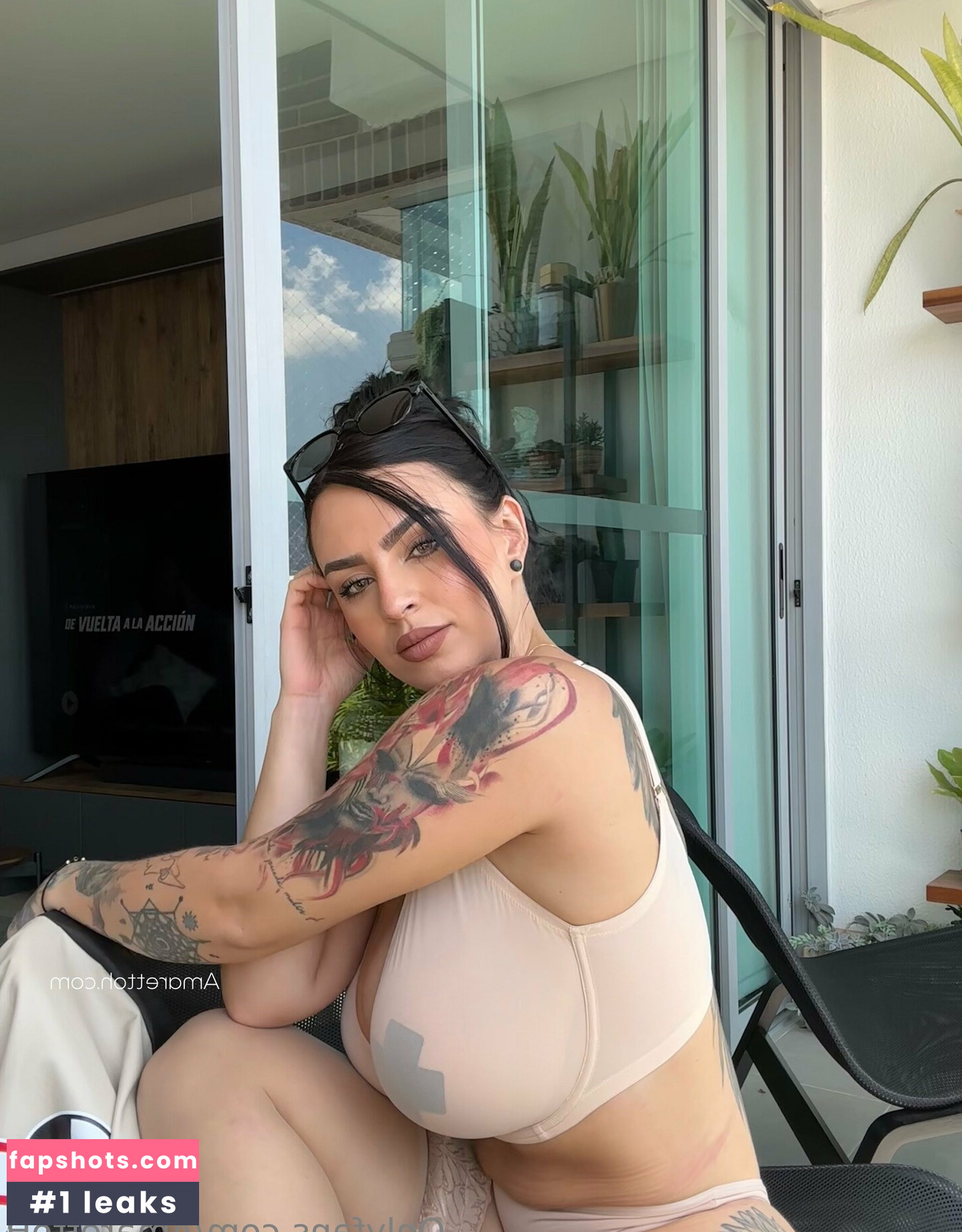 Amaretto Hammer gallery photo #39