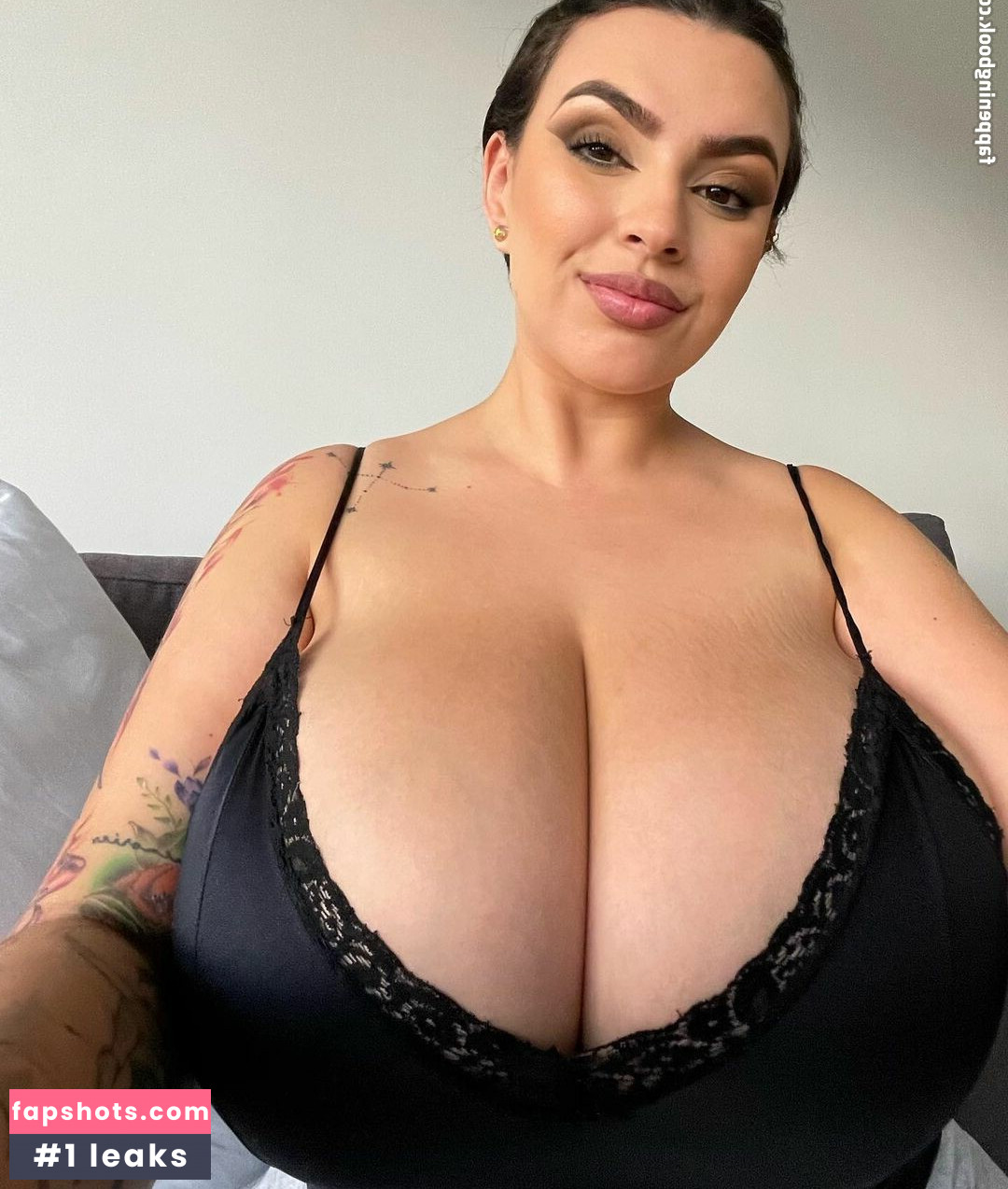 Amaretto Hammer gallery photo #676