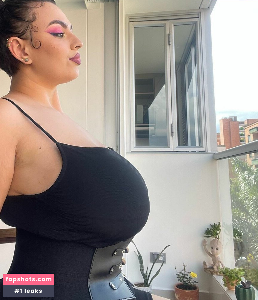 Amaretto Hammer gallery photo #2779