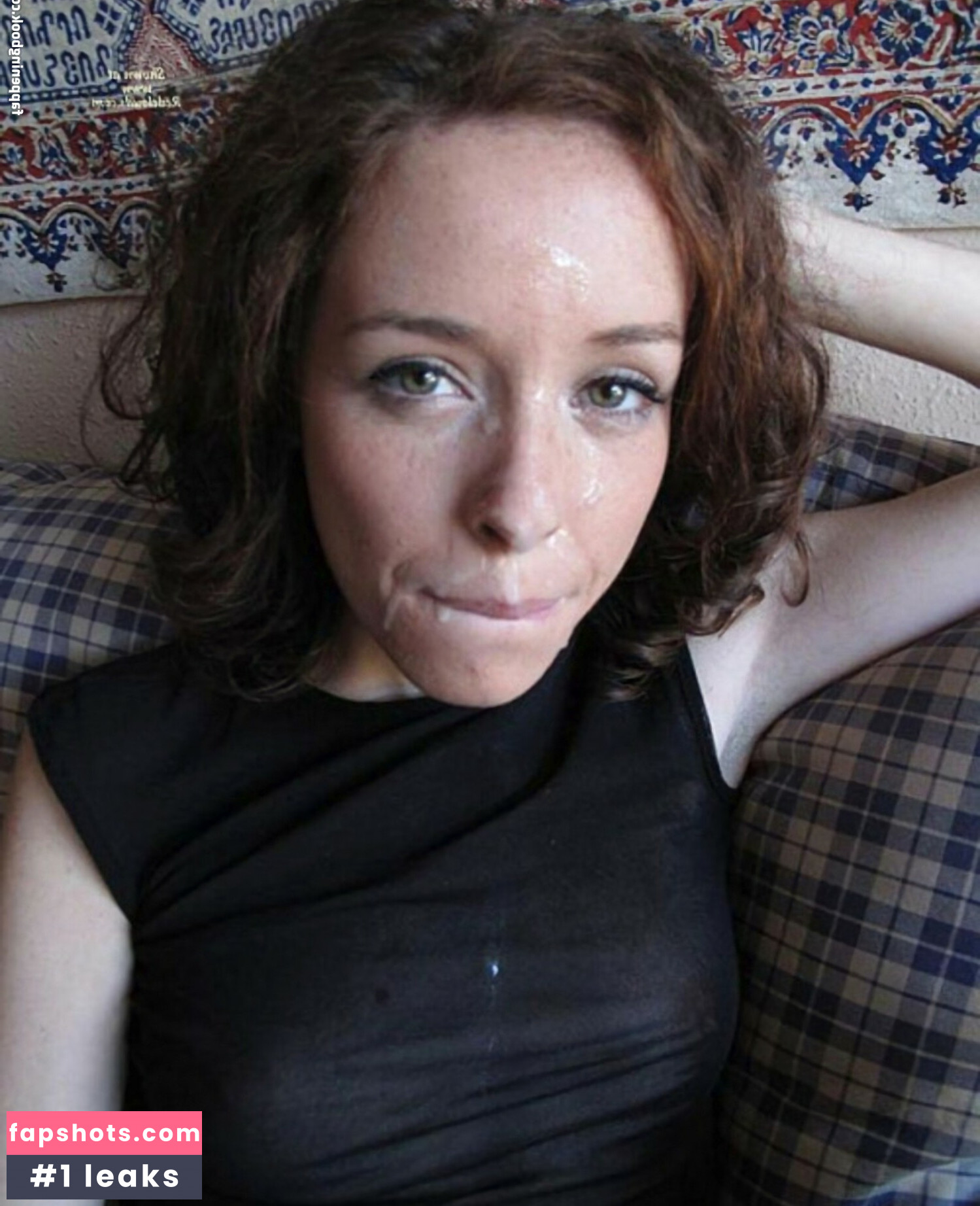 Amateur Cumsluts gallery photo #23