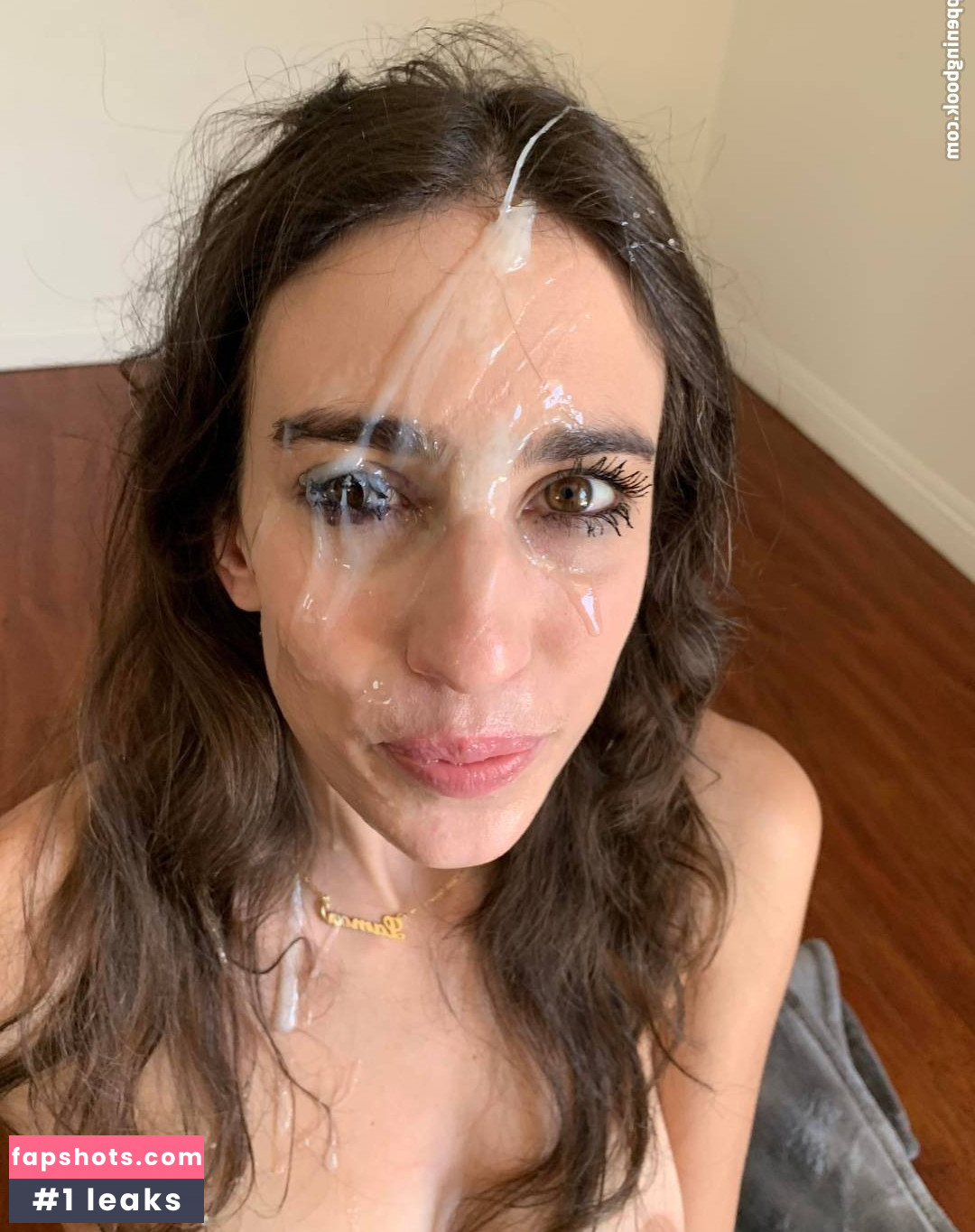 Amateur Cumsluts gallery photo #41