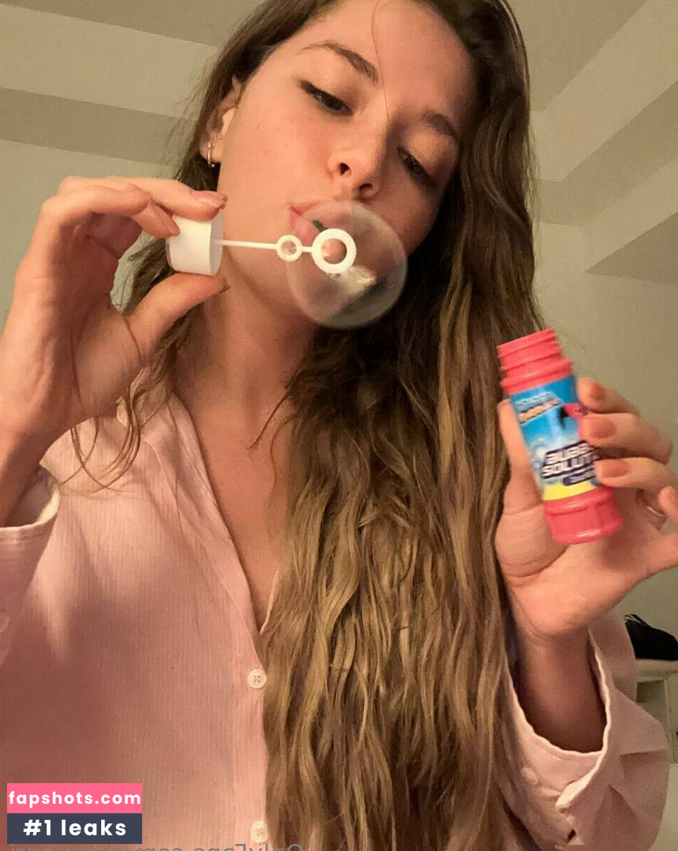 amayaxri nude babe gallery