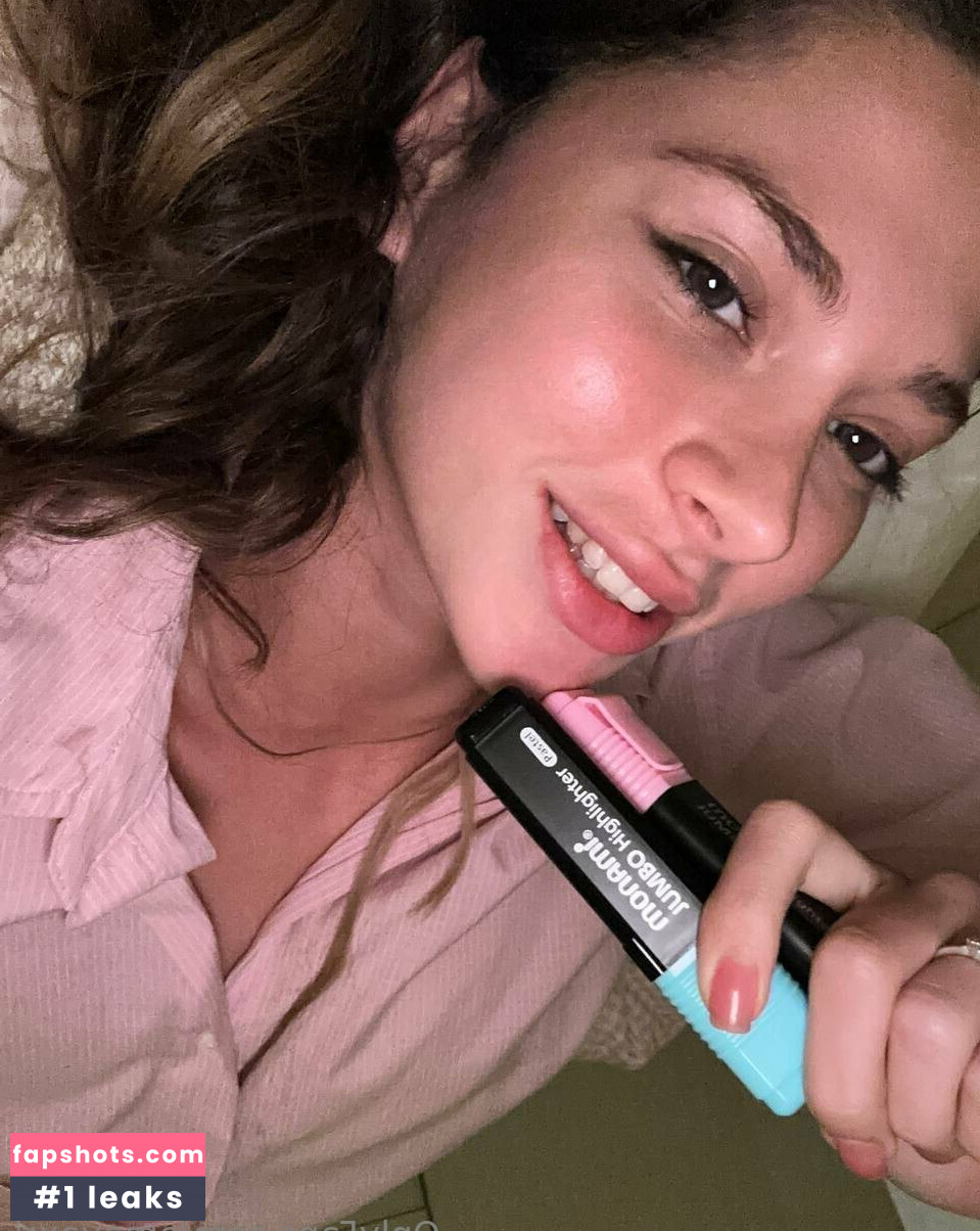 amayaxri gallery photo #5