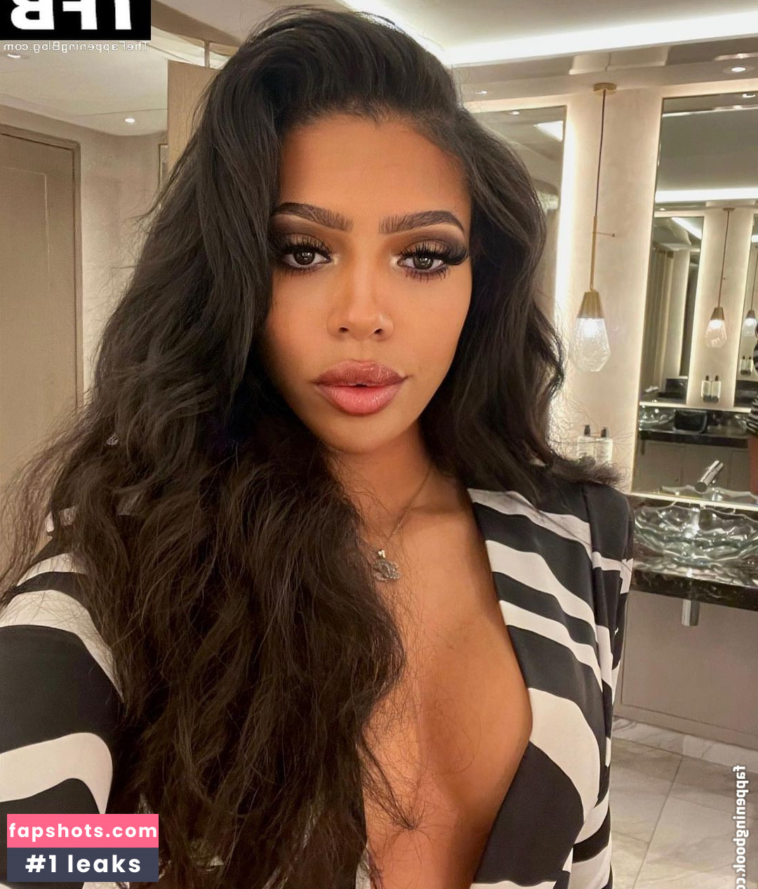 Amber Beckford Nude Leaks OnlyFans Photos #37 - LeakJerk