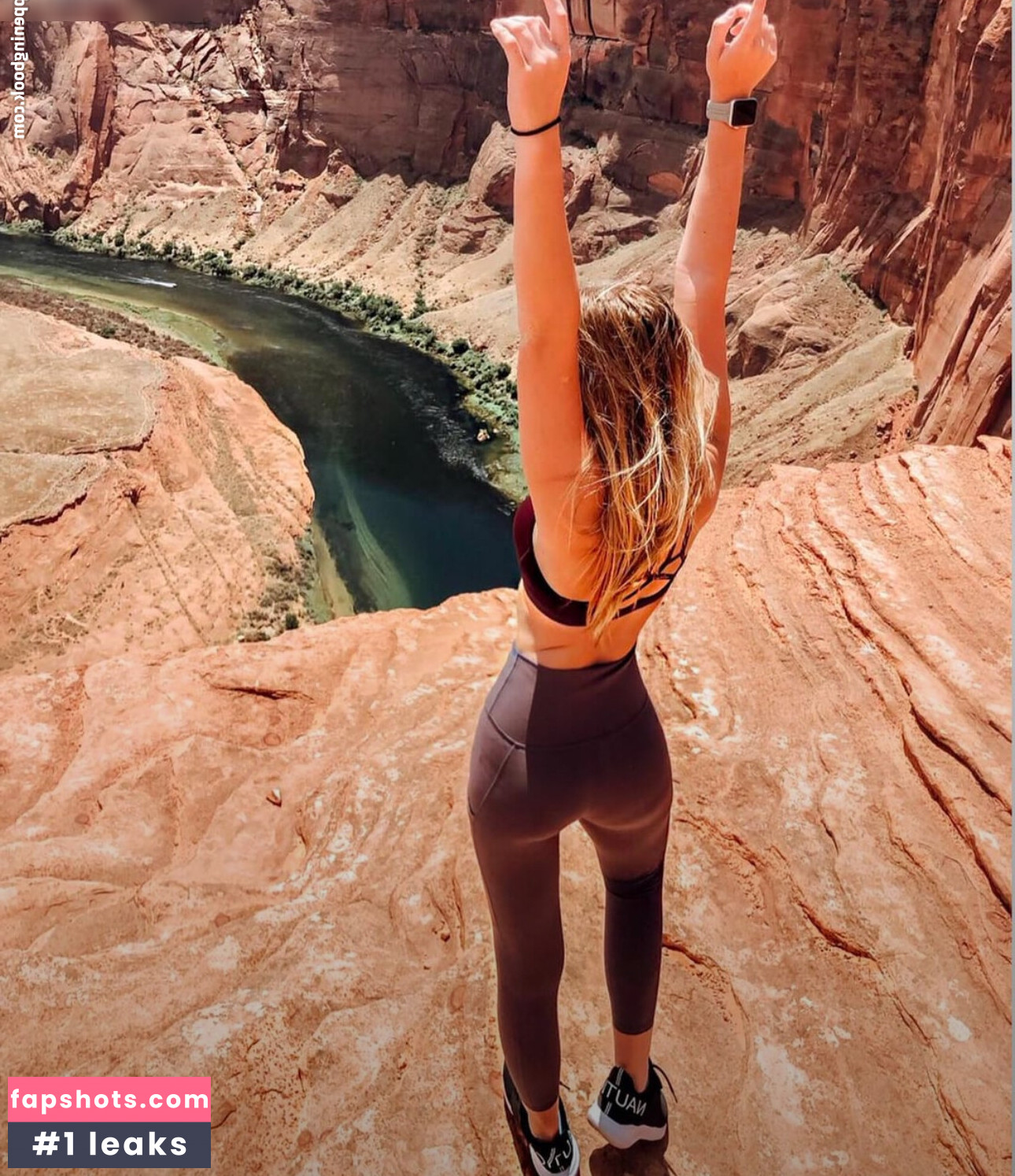 Amber Bradley gallery photo #24