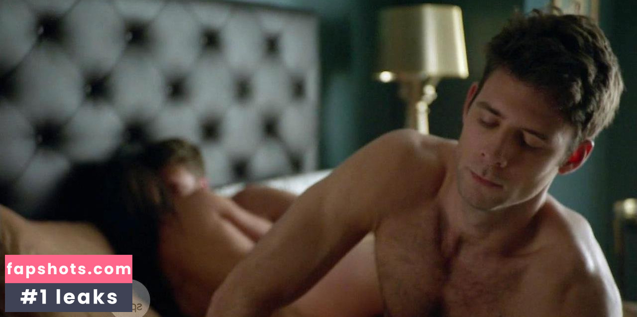 Amber Cull nude babe gallery