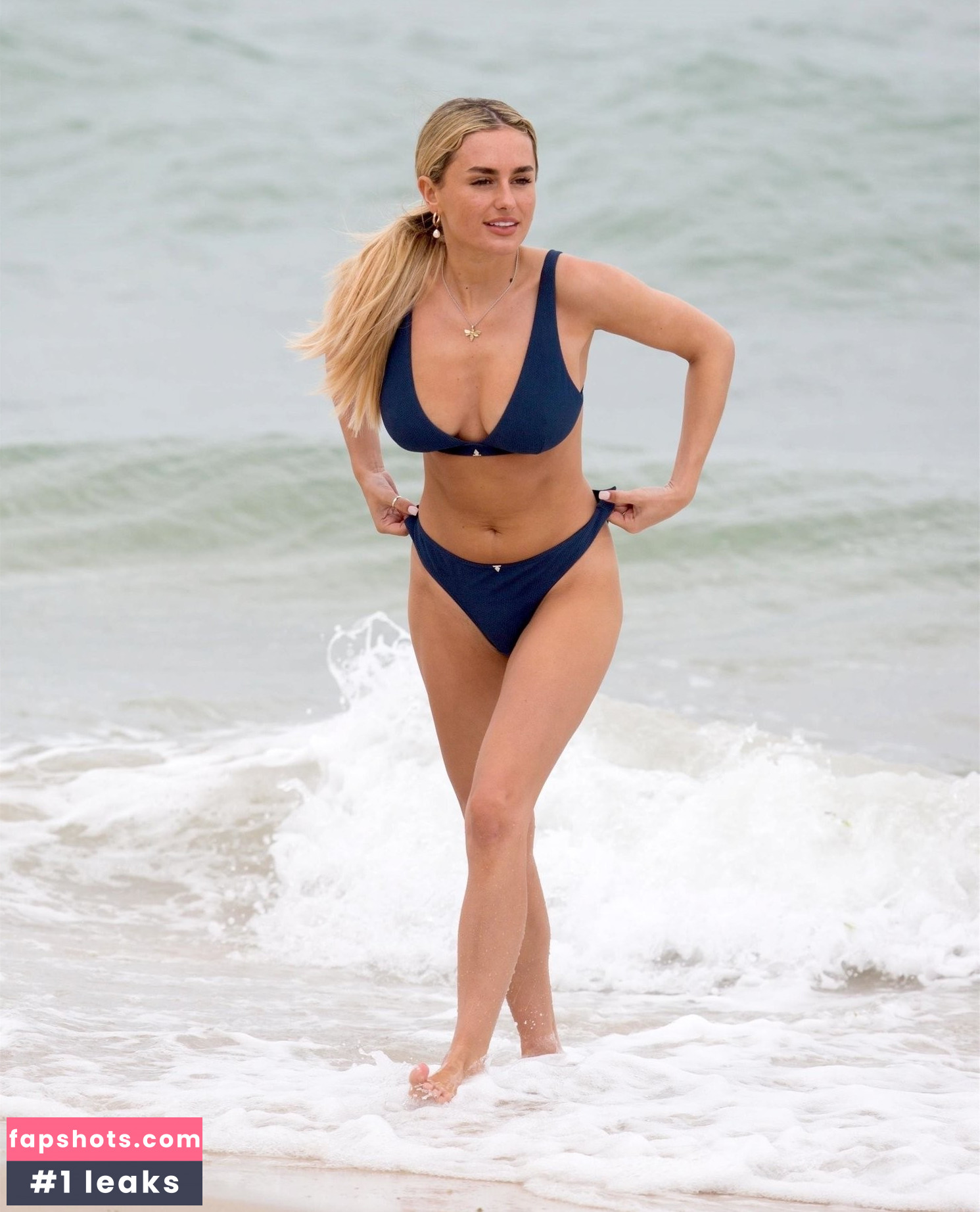 Amber Davies Nahé úniky fotek pouze od fanoušků #103 - Fapshots