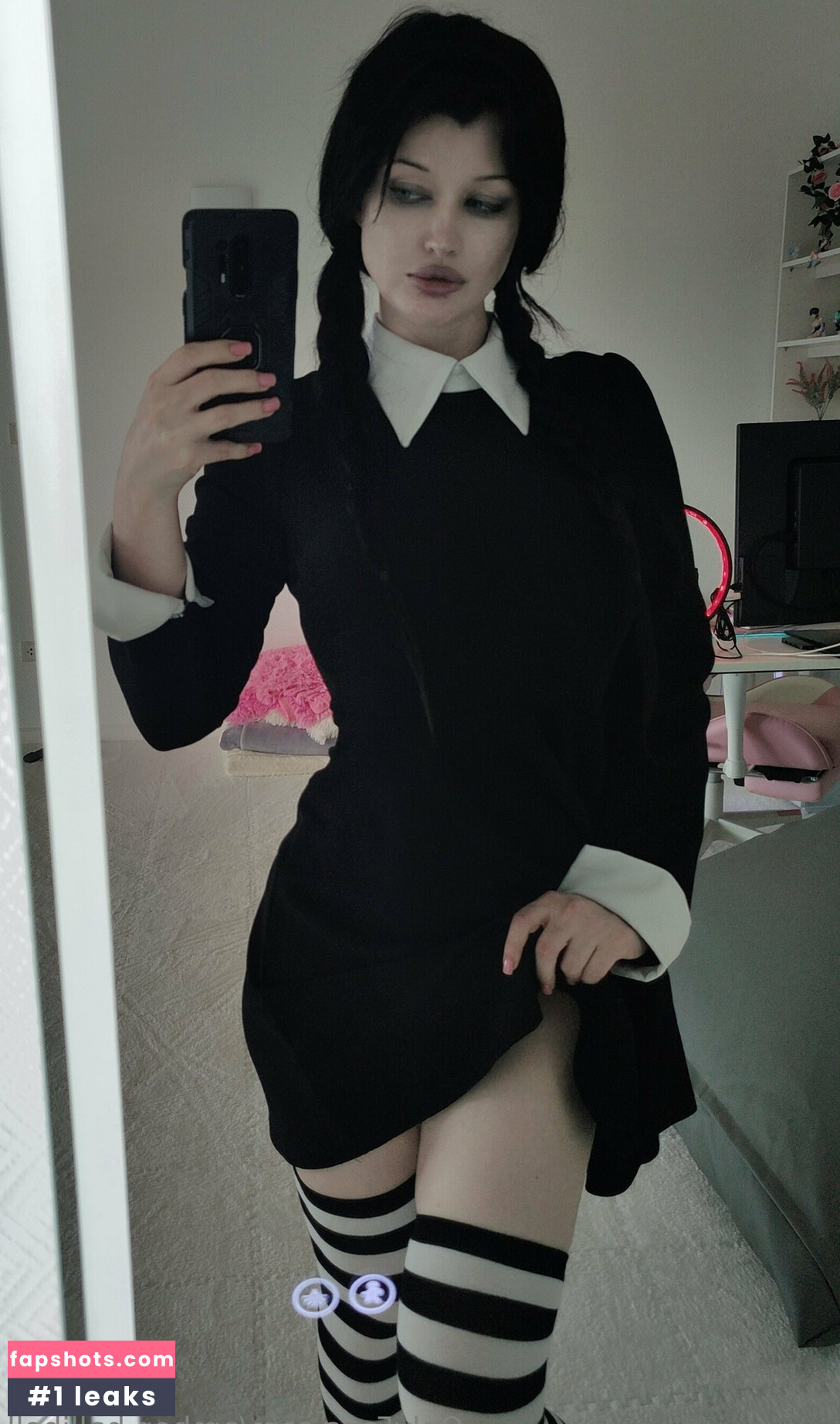 Amber Hallibell Nude Leaks OnlyFans Photos #4 - LeakJerk