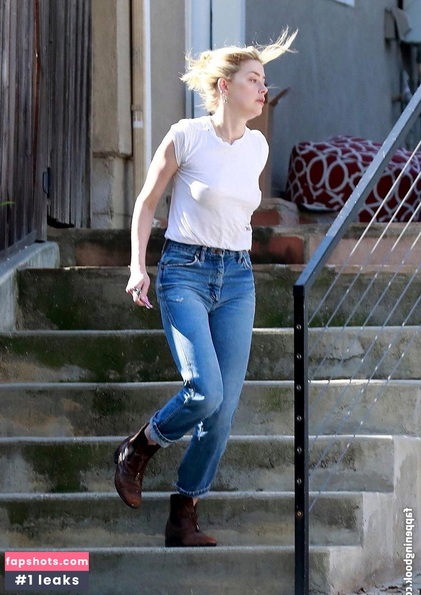 Amber Heard gallery photo #398