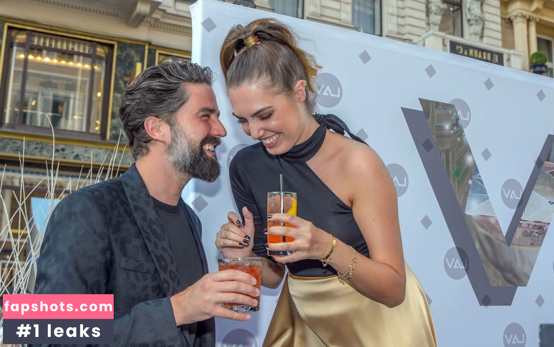 Amber Le Bon gallery photo #20