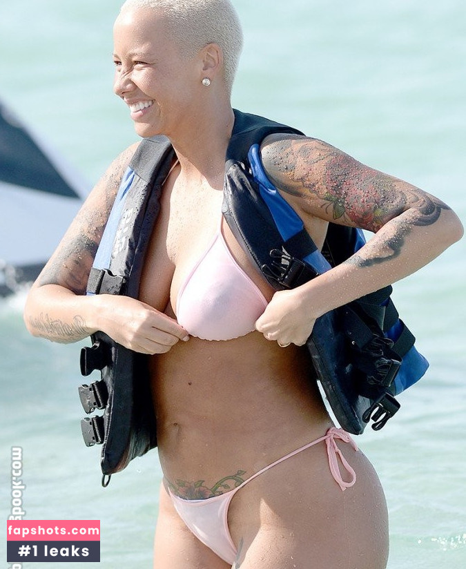 Amber Levonchuck gallery photo #35