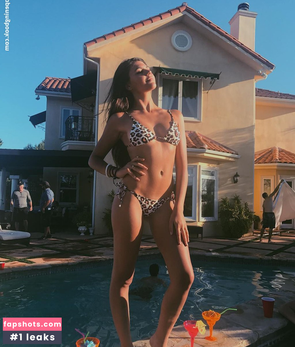 Amber Montana gallery photo #10