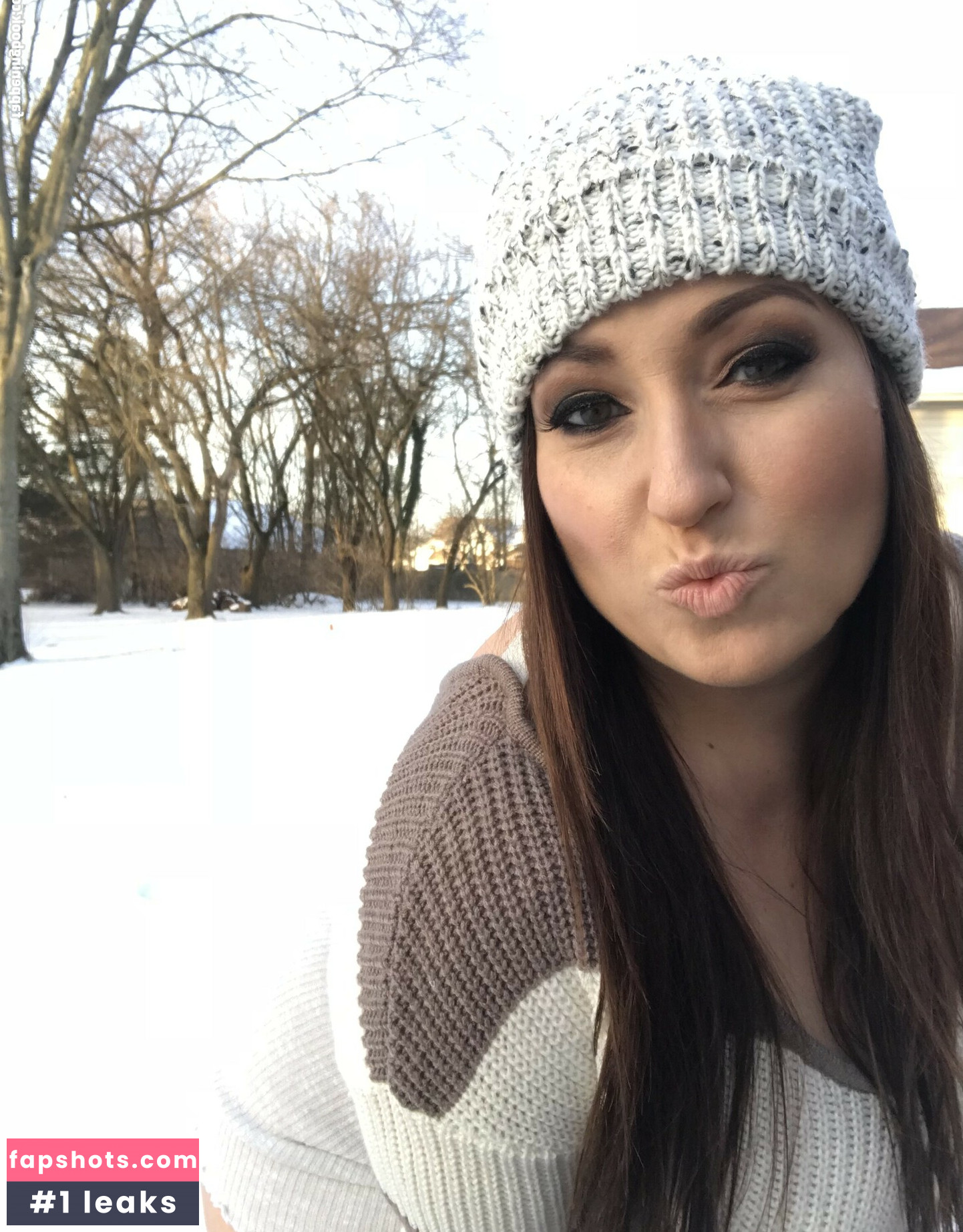 Amber Nova gallery photo #124