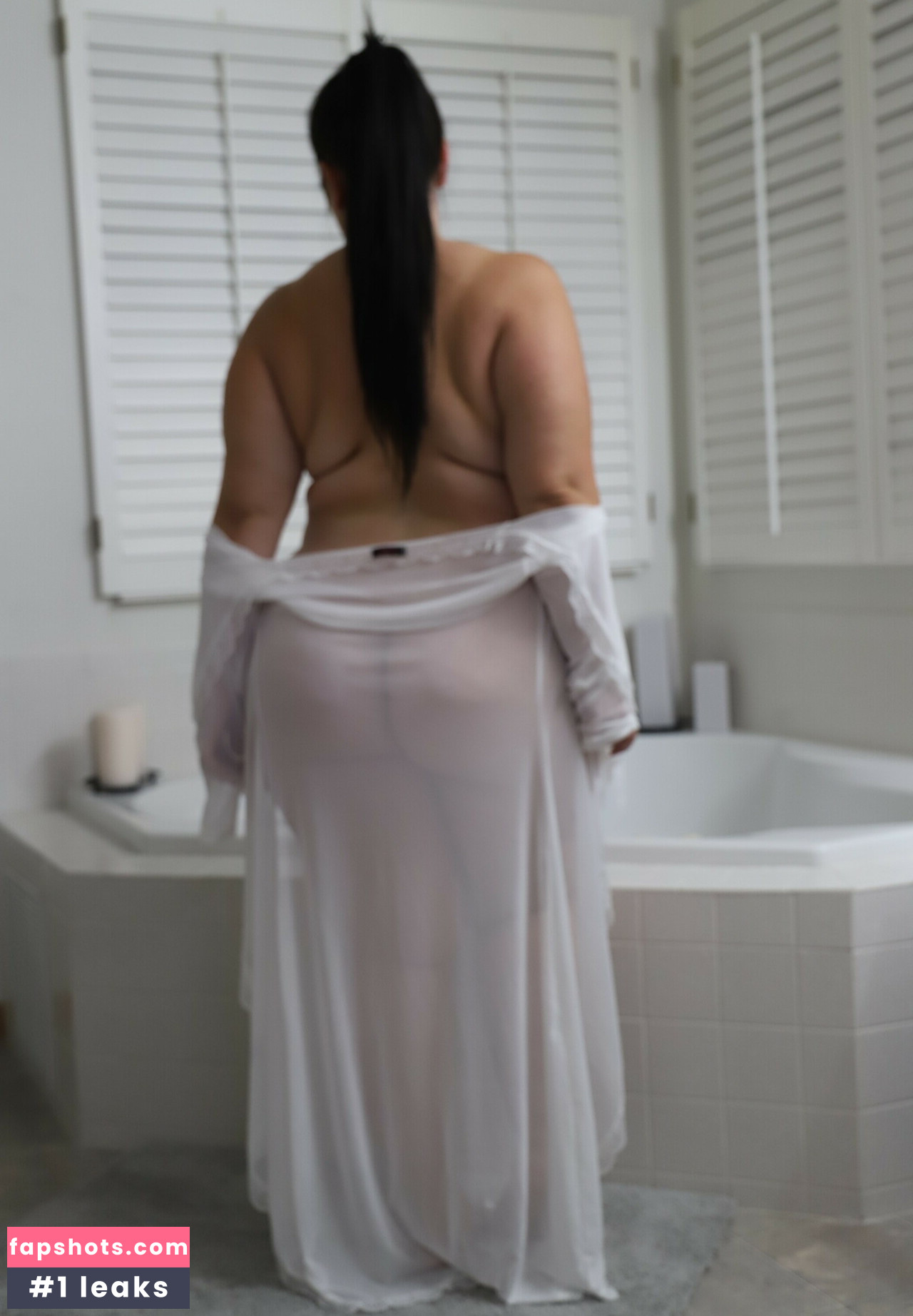 Amber Nova gallery photo #72