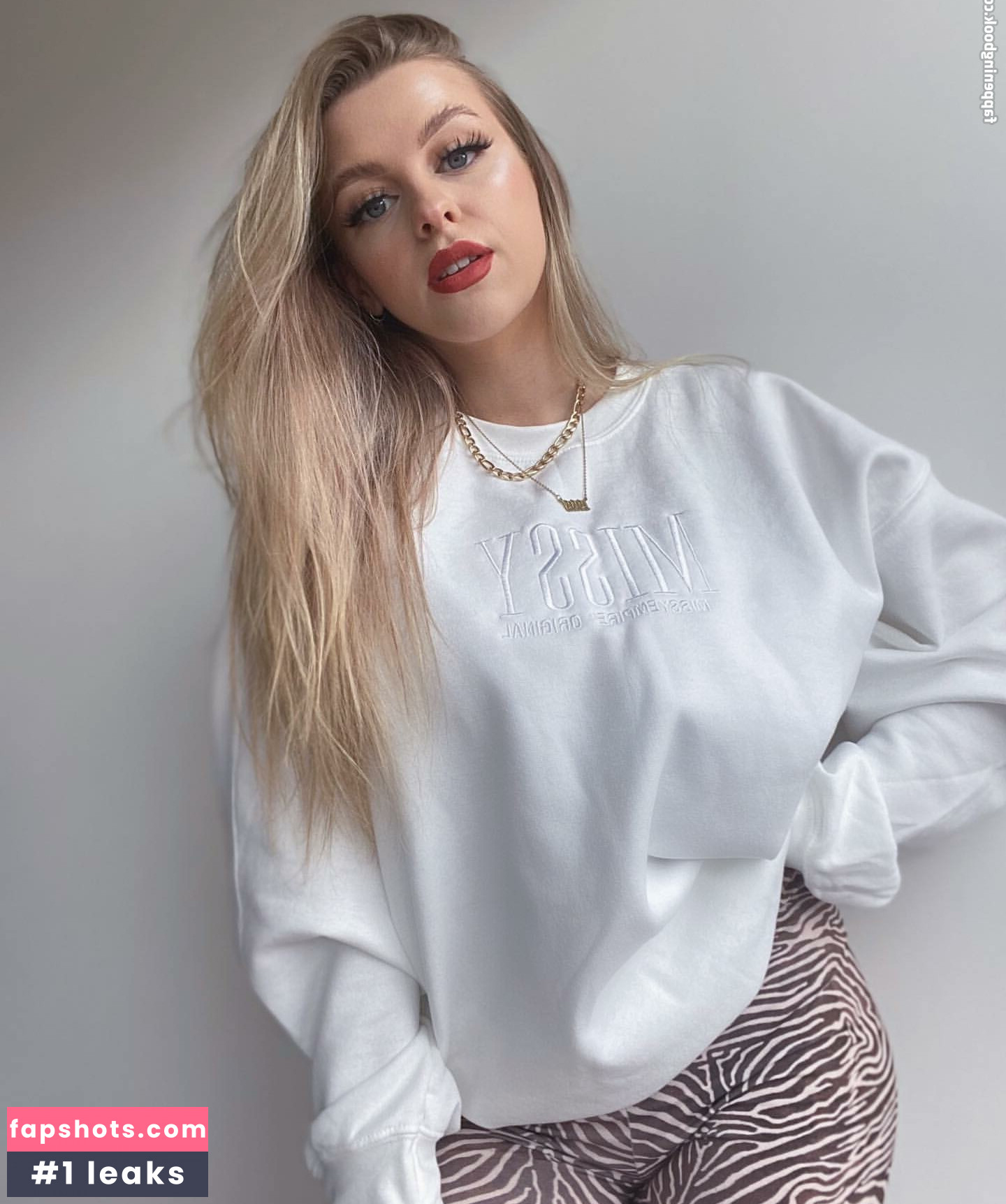 Amber R Brightman gallery photo #3