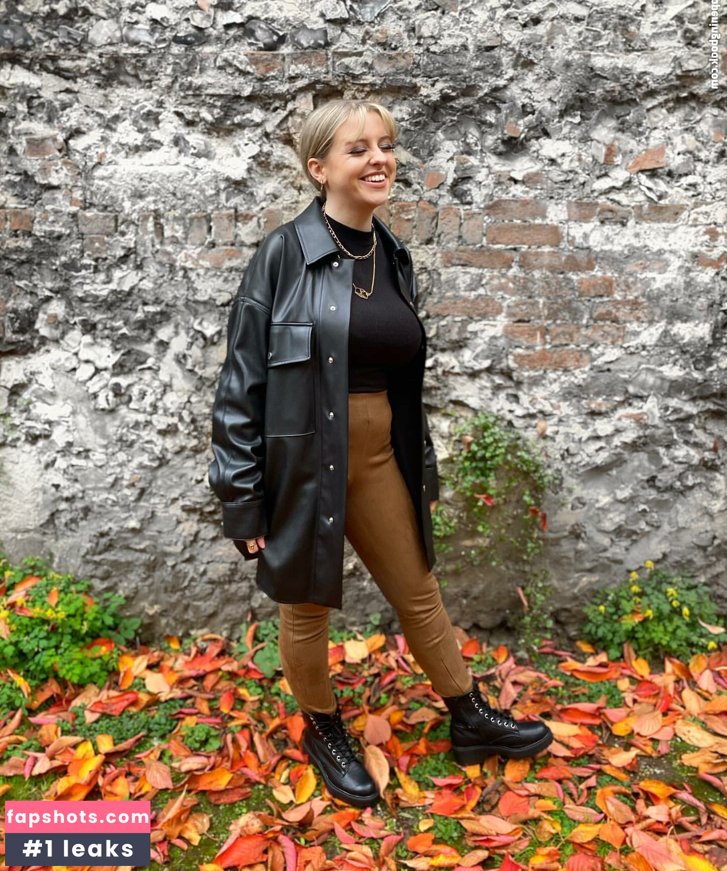 Amber R Brightman gallery photo #27