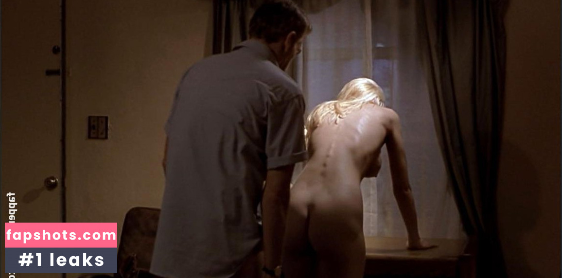 Amber Rules gallery photo #10