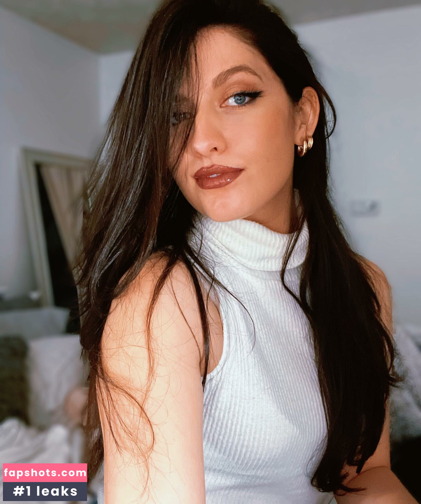 Amber Skyy nude babe gallery