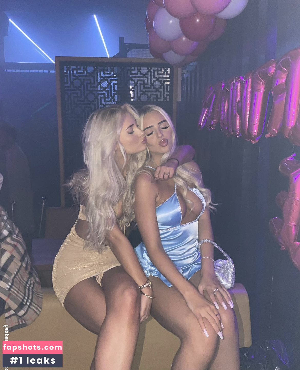 Amber Woods gallery photo #7