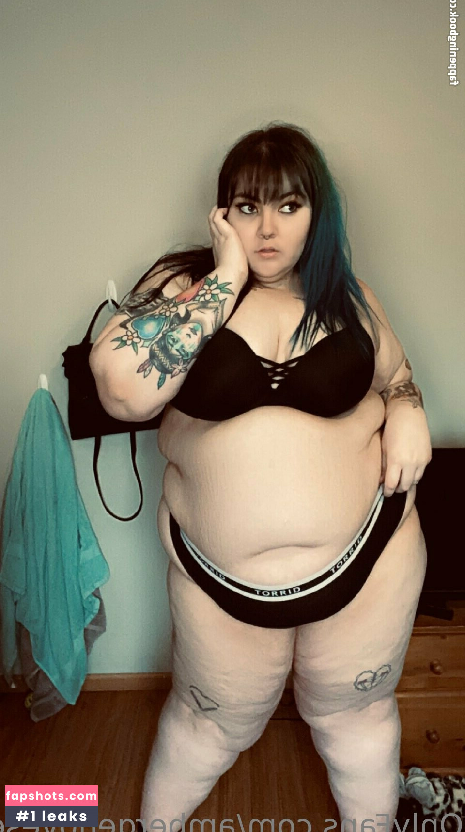 ambergenovese gallery photo #6