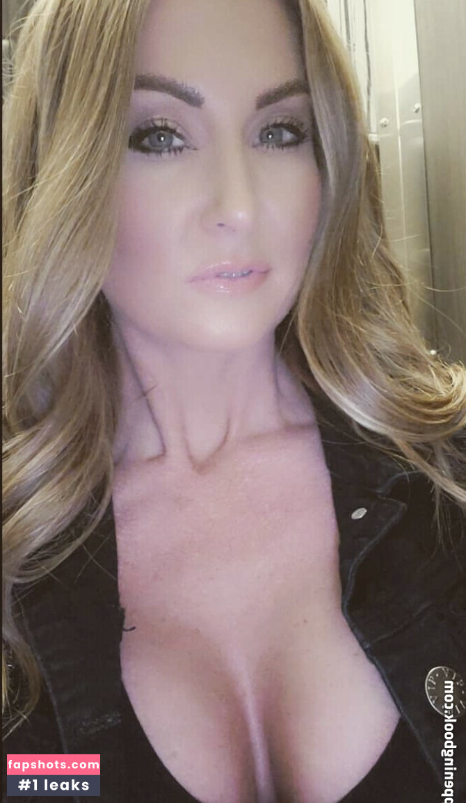 AmberHaines26 nude babe gallery