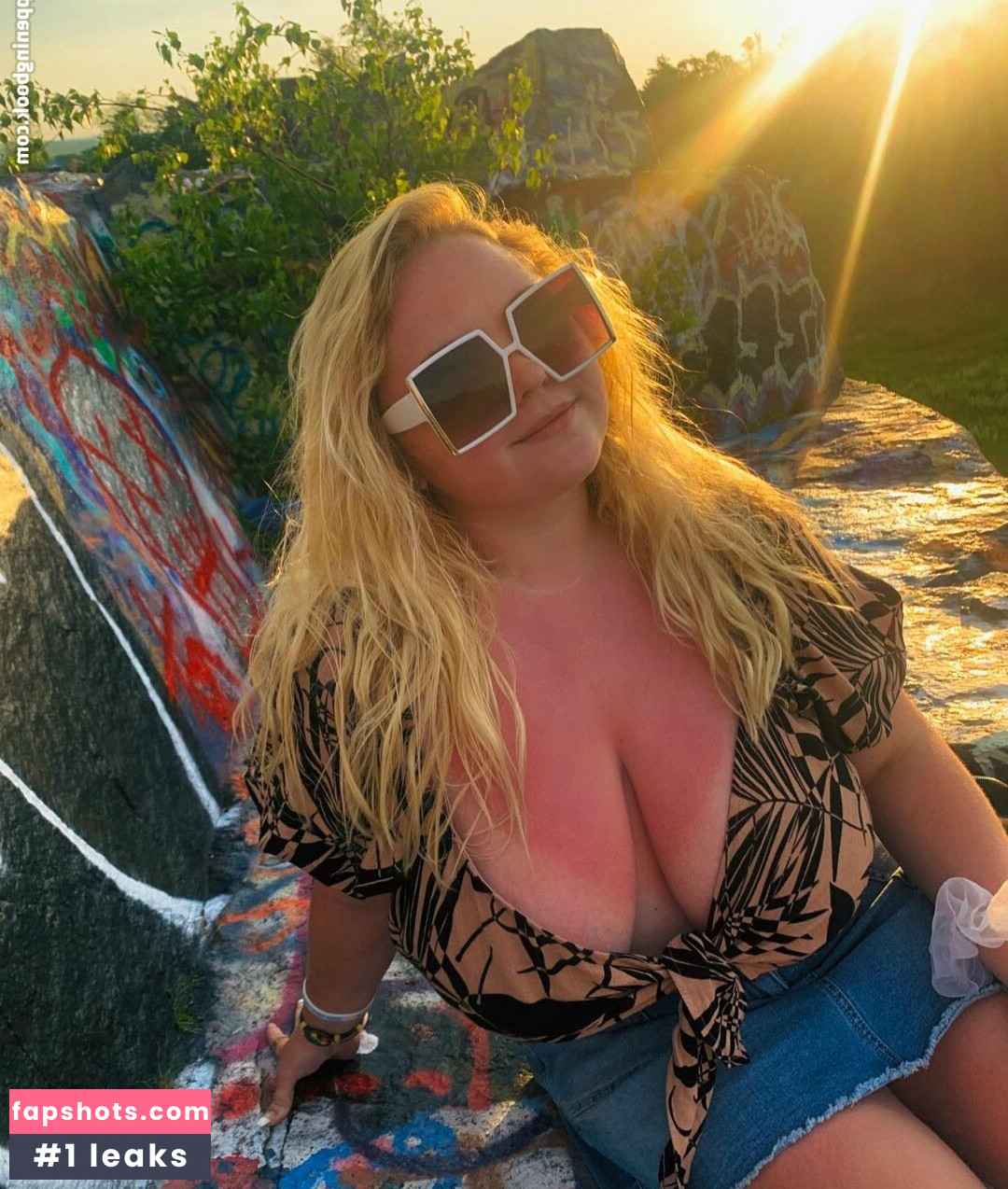 Amberly gallery photo #51