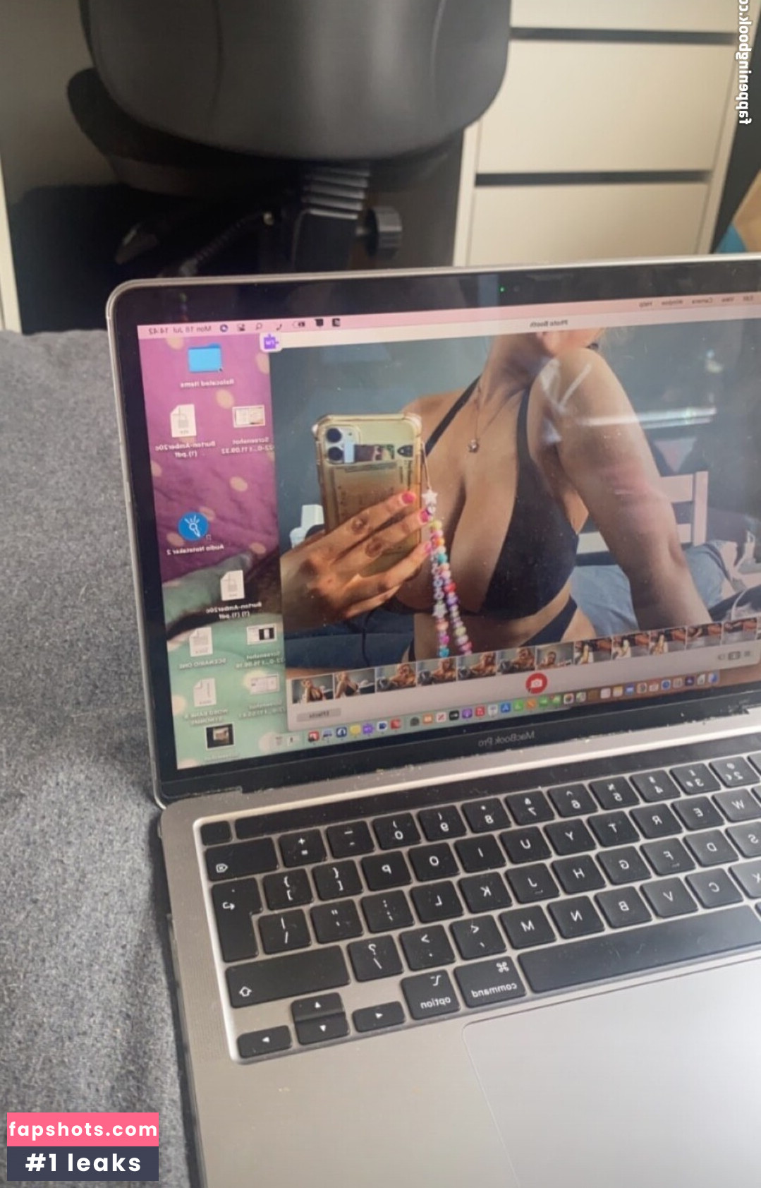 Ambermaybx Nude Leaks OnlyFans Photos #5 - Fapshots