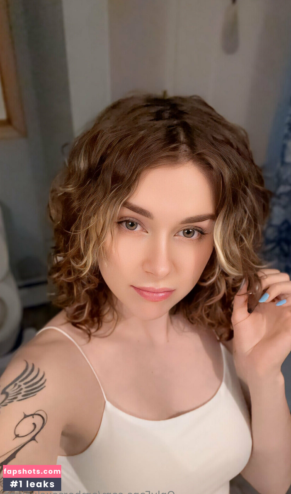 ambersexclusives gallery photo #2