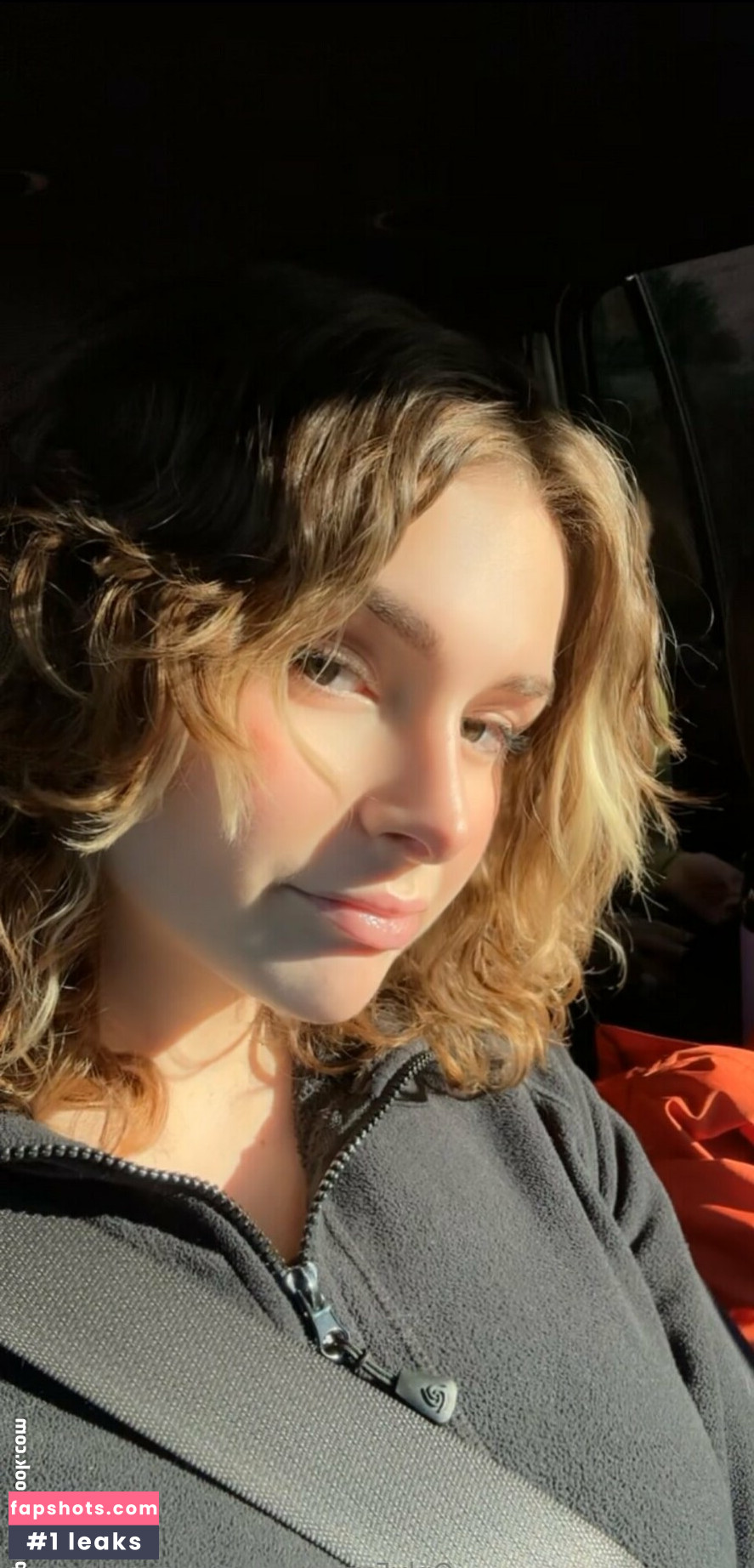 ambersexclusives gallery photo #15