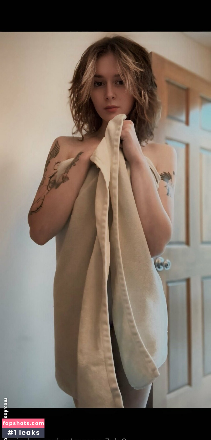 ambersexclusives nude babe gallery