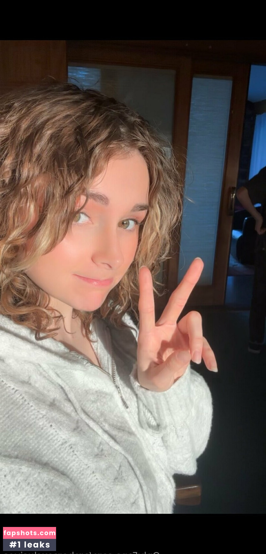 ambersexclusives gallery photo #5