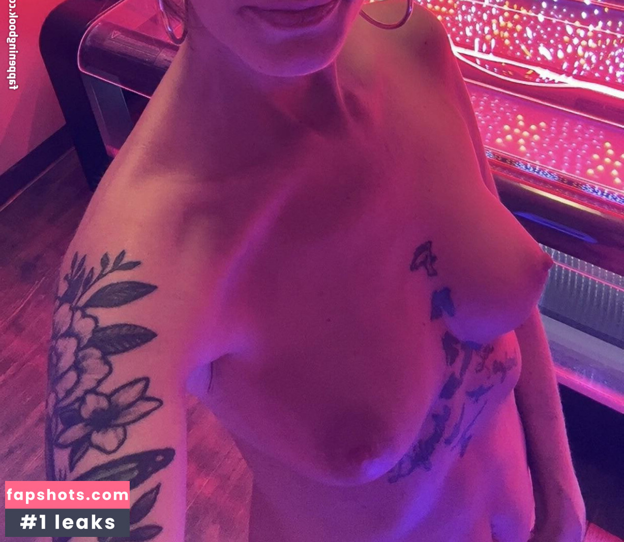amberunlocked69 Nude Leaks OnlyFans Photos #5 - LeakJerk