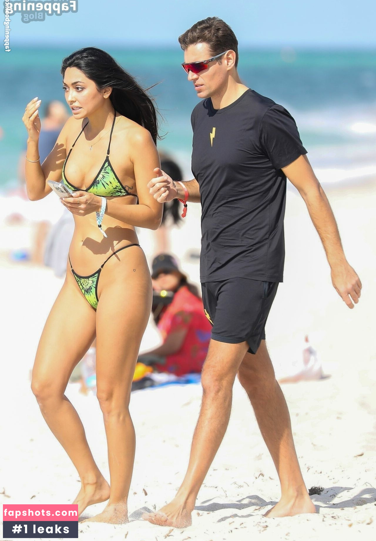 Ambra Gutierrez gallery photo #23