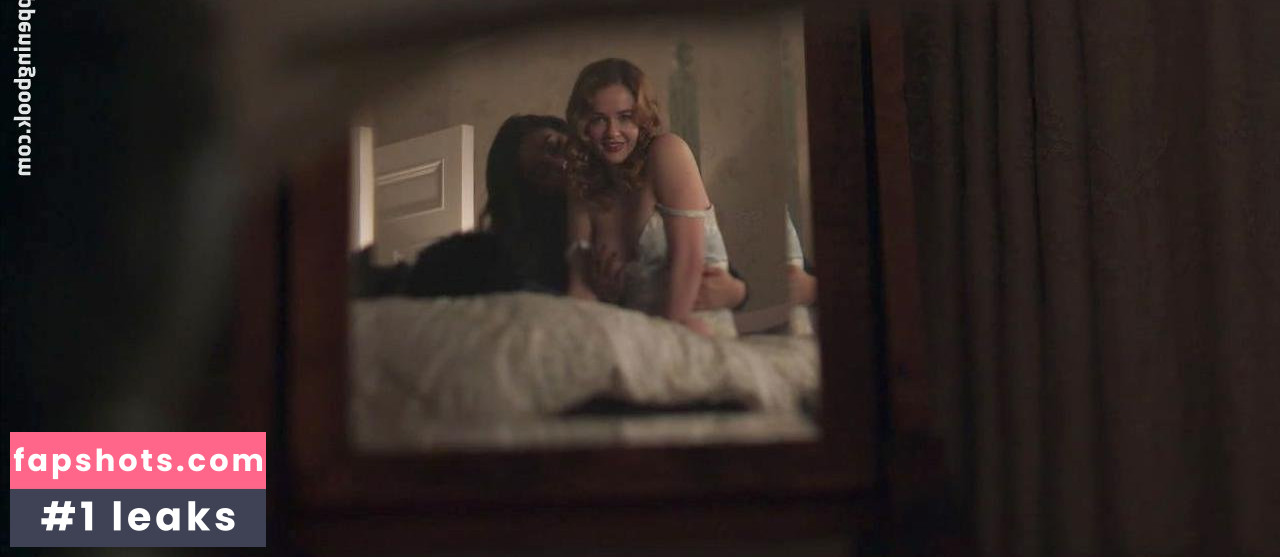 Ambyr Childers gallery photo #30