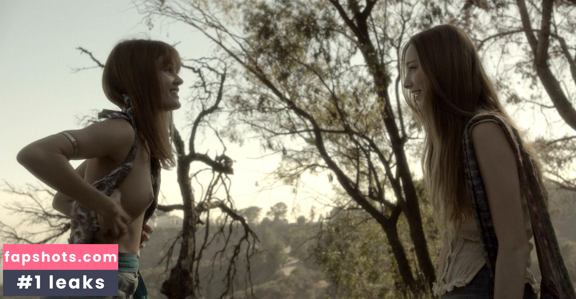 Ambyr Childers gallery photo #32