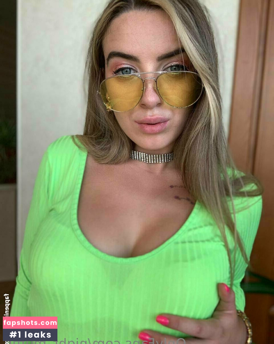 amelia.blisss gallery photo #14