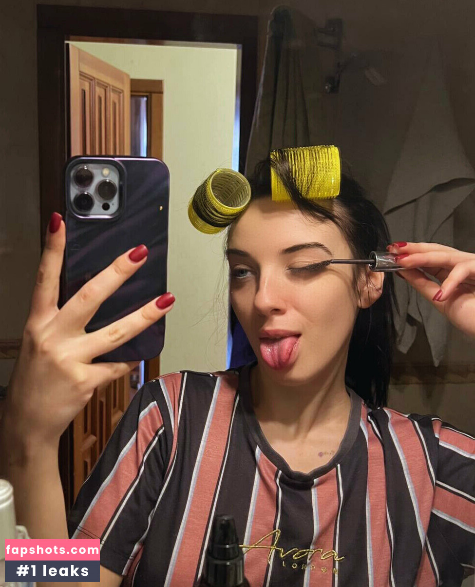 amelia.blisss gallery photo #18